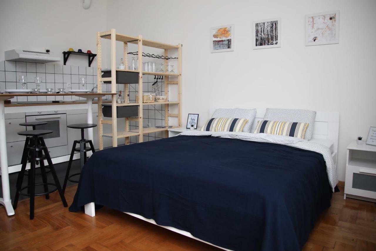 Ferienwohnung Mikele Belgrad Exterior foto